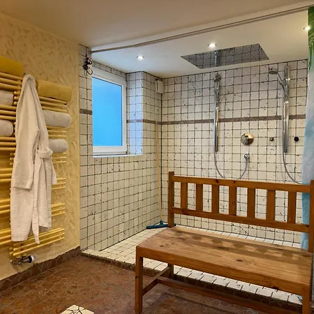 Buer-city Sauna-studio Daniela *